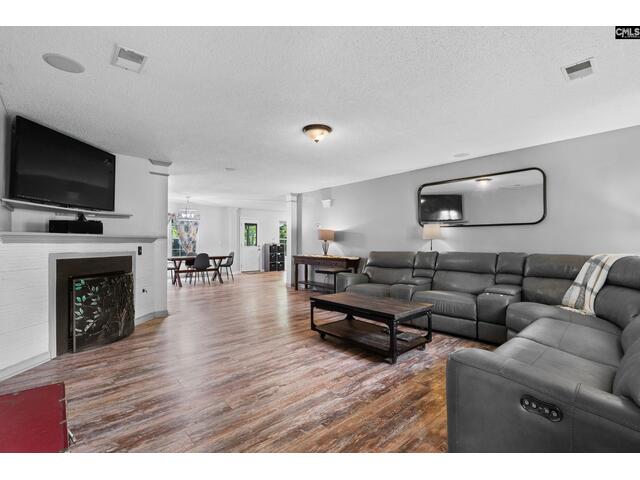 Photo of 173 Eagle Pointe Drive Photo of 173 Eagle Pointe Drive