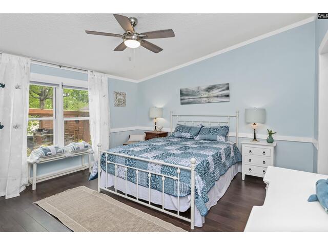 Photo of 2075 Great North Road