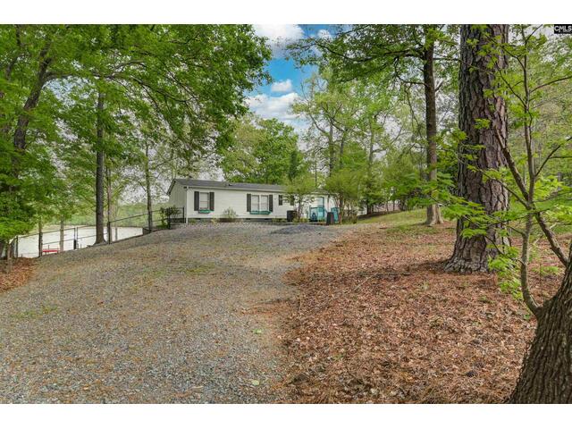 Photo of 2075 Great North Road