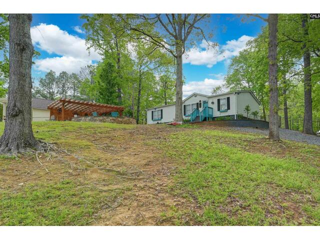 Photo of 2075 Great North Road