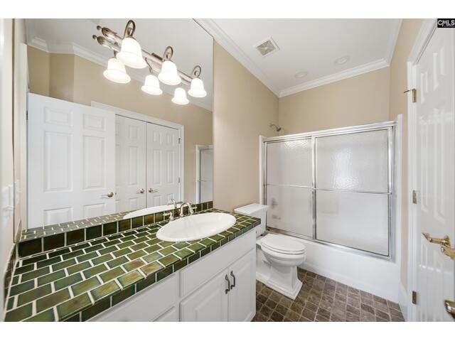 Photo of 180 Lillian Street