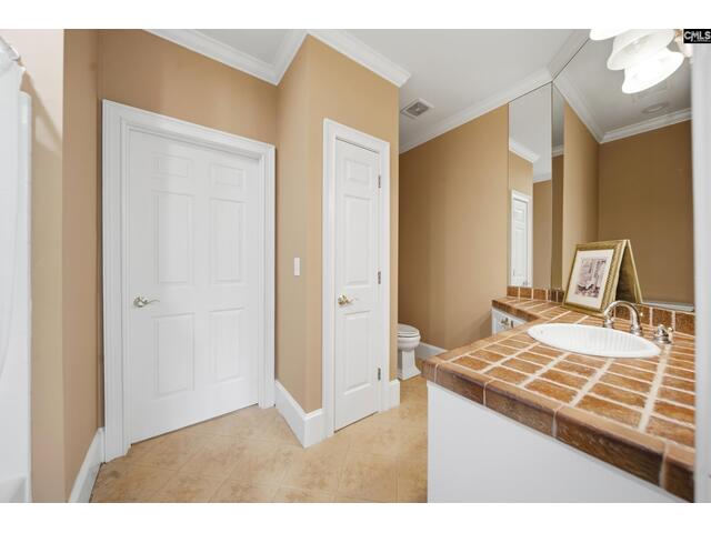 Photo of 180 Lillian Street