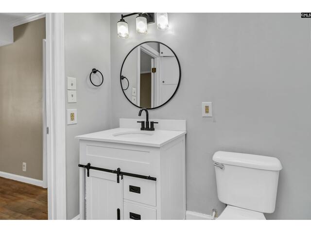 Photo of 2882 Ashton Street