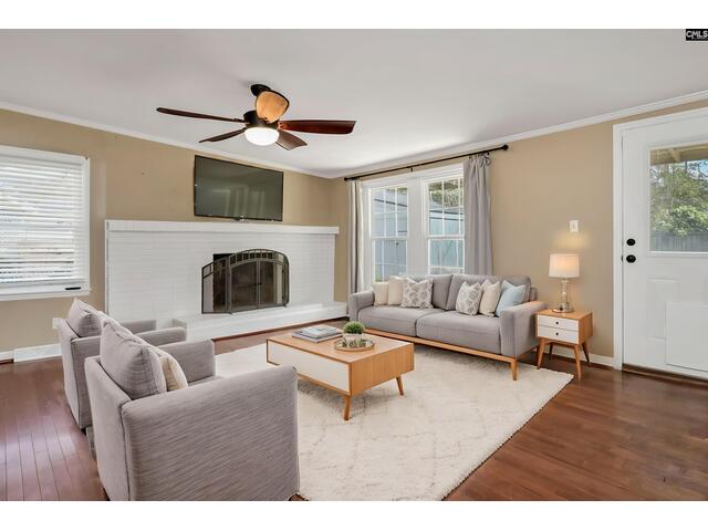 Photo of 2882 Ashton Street