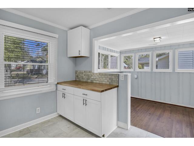 Photo of 2882 Ashton Street