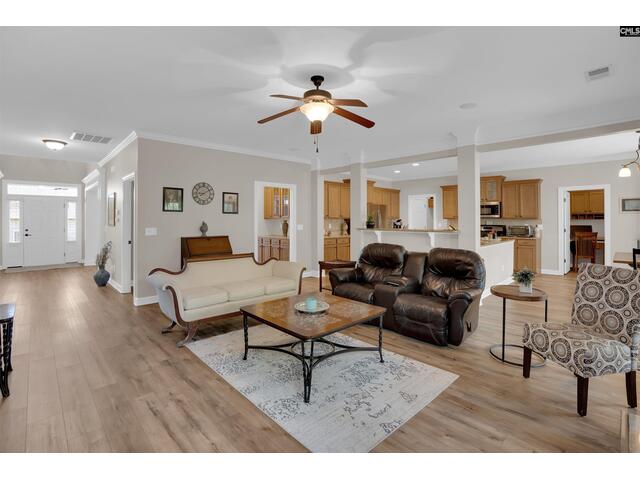 Photo of 234 Montrose Drive