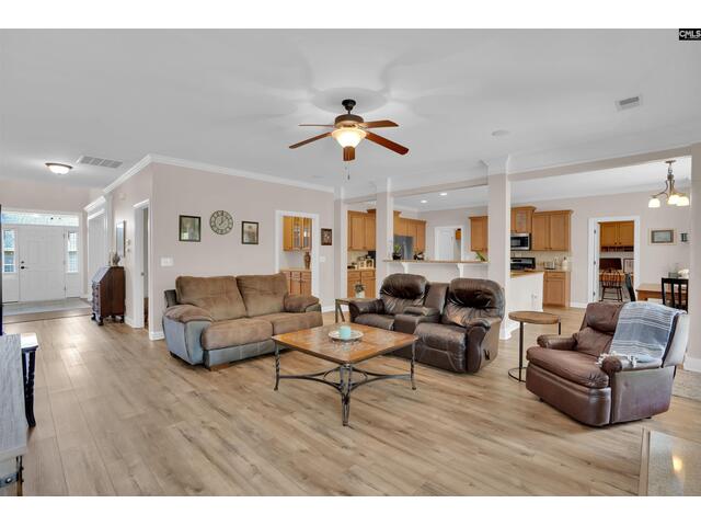 Photo of 234 Montrose Drive