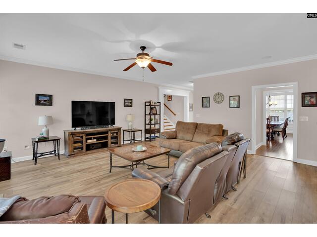 Photo of 234 Montrose Drive