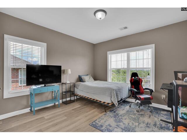 Photo of 234 Montrose Drive