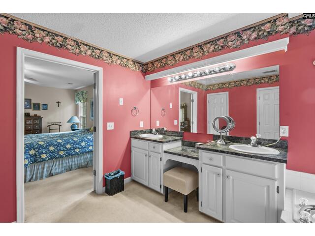 Photo of 128 Laurel Court