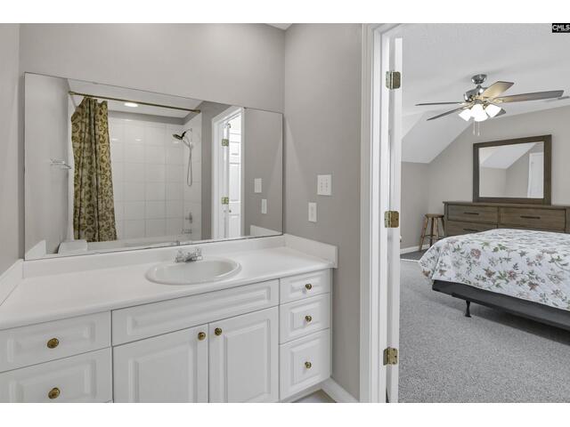 Photo of 17 Baltusrol Court