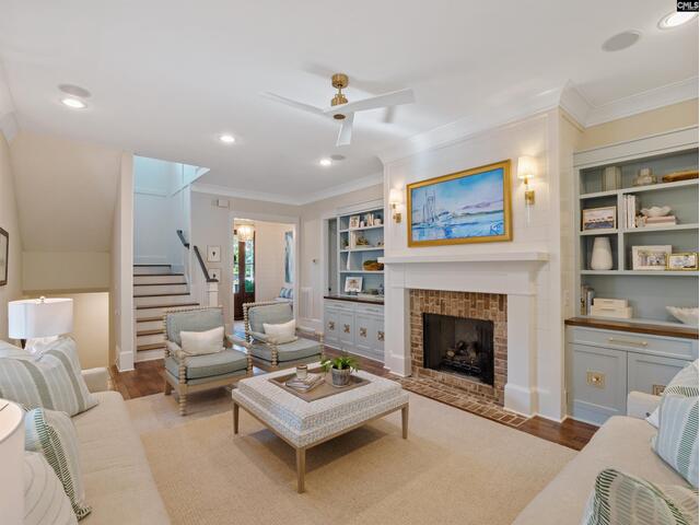 Photo of 589 Windmere Drive