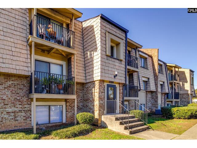Photo of 1302 Old Manor Road