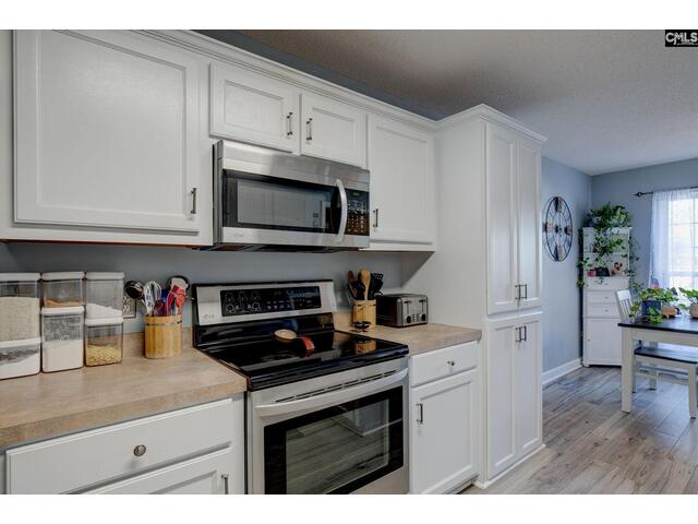 Photo of 32 Magnolia Lane