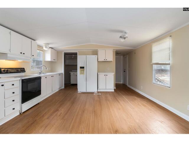 Photo of 625 Arabian Drive