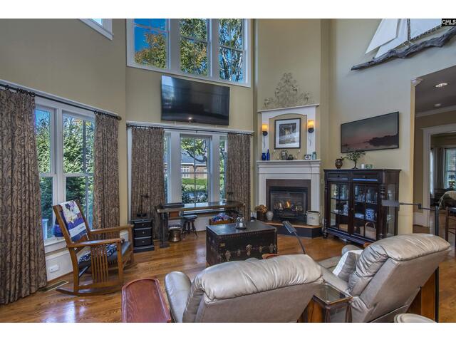 Photo of 2 Beacon Point Court