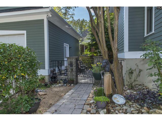 Photo of 2 Beacon Point Court