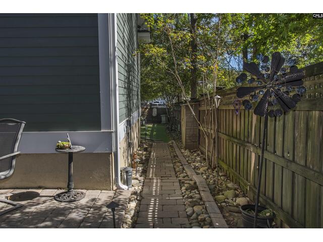 Photo of 2 Beacon Point Court