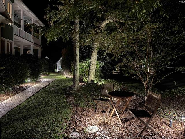 Photo of 2 Beacon Point Court