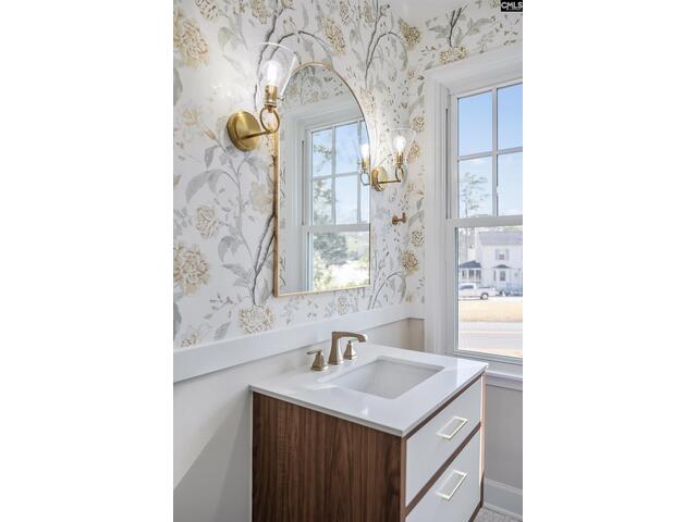 Photo of 3811 Kilbourne Road