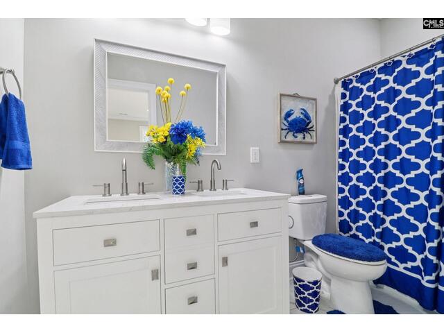 Photo of 10 Saints Creek Place