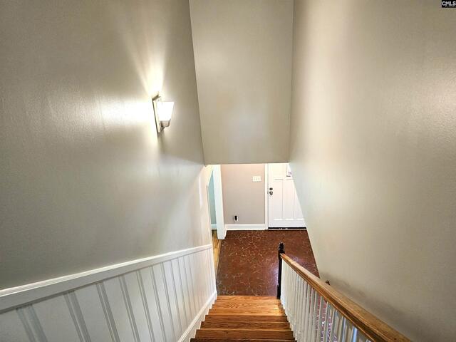 Photo of 904 Sunnyhill Drive Photo of 904 Sunnyhill Drive