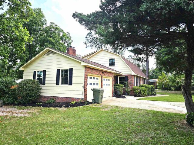 Photo of 904 Sunnyhill Drive Photo of 904 Sunnyhill Drive