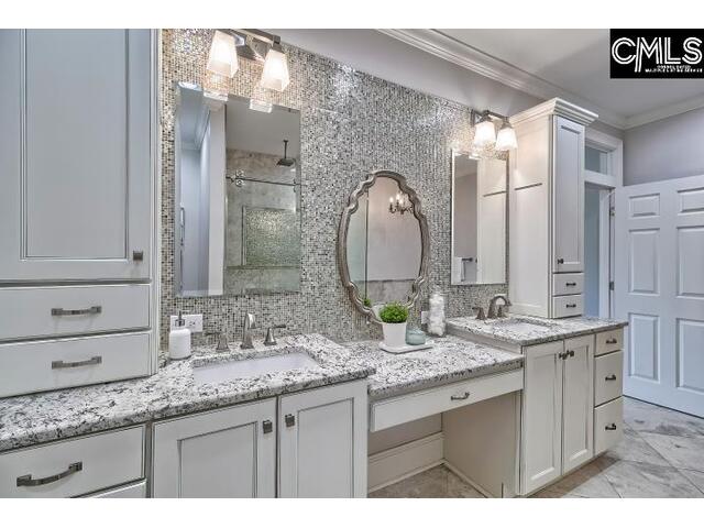 Photo of 121 Cove View Drive