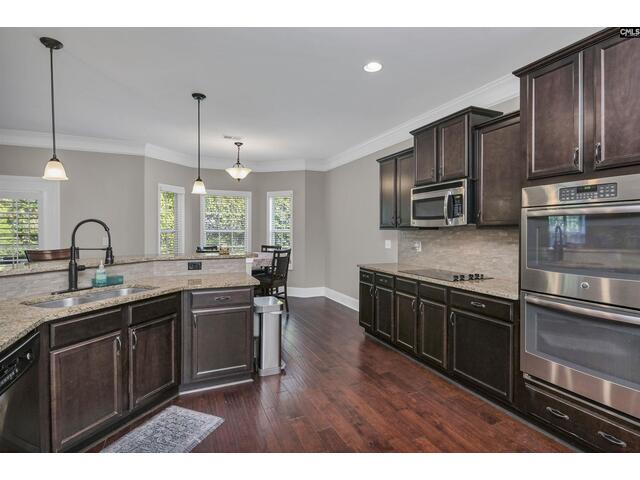 Photo Of 127 Windermere Village Way Photo of 127 windermere village way