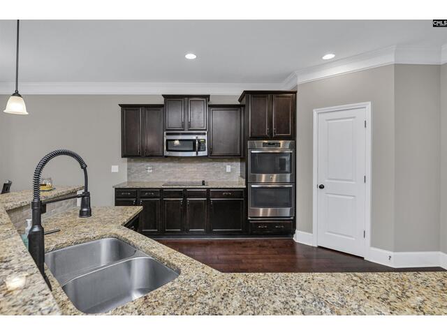 Photo Of 127 Windermere Village Way Photo of 127 windermere village way