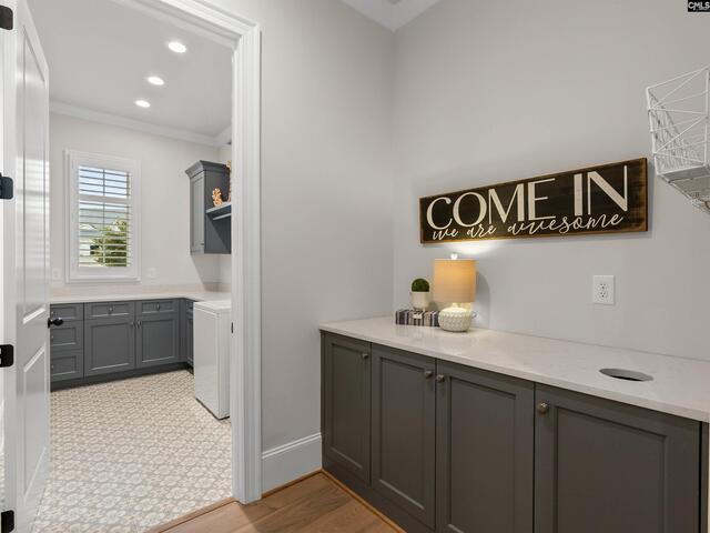 Photo of 630 Rouen Court