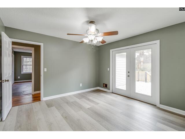 Photo of 1207 S Fredericksburg Drive