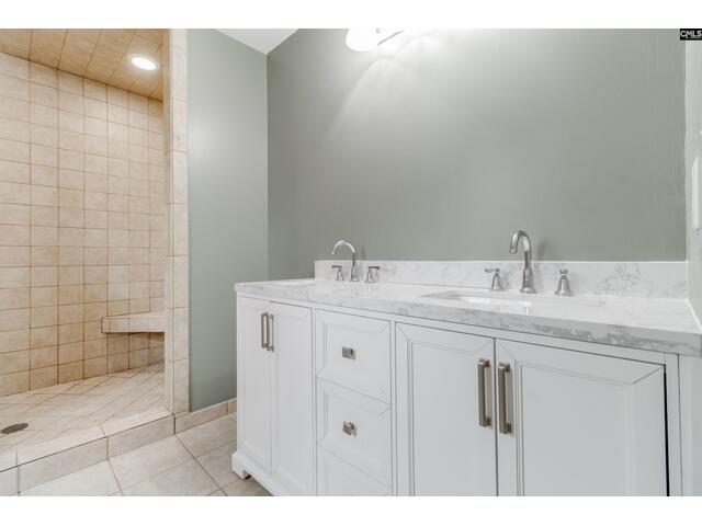 Photo of 1207 S Fredericksburg Drive