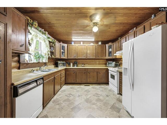 Photo of 560 Harmon Road Photo of 560 Harmon Road