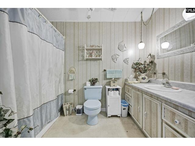 Photo of 560 Harmon Road Photo of 560 Harmon Road