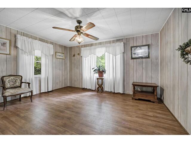 Photo of 560 Harmon Road Photo of 560 Harmon Road
