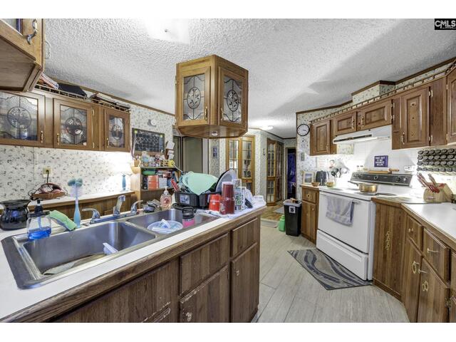 Photo of 560 Harmon Road Photo of 560 Harmon Road