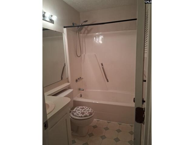 Photo of 2007 Creekside Way