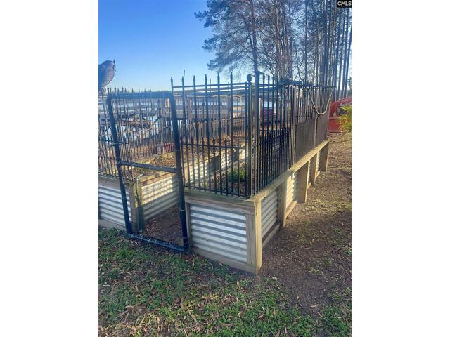 Photo of 387 Dutchman Lane