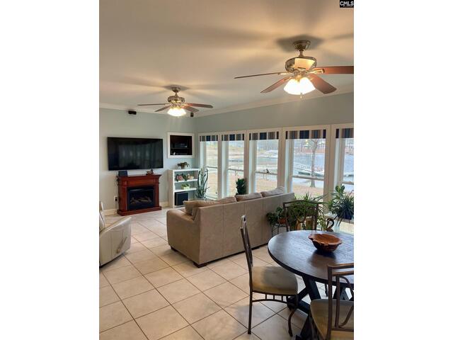 Photo of 387 Dutchman Lane