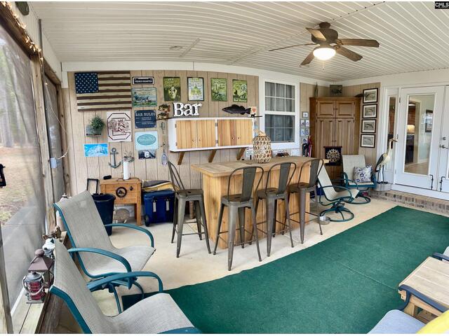 Photo of 387 Dutchman Lane