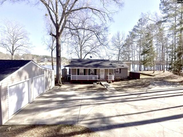 Photo of 387 Dutchman Lane