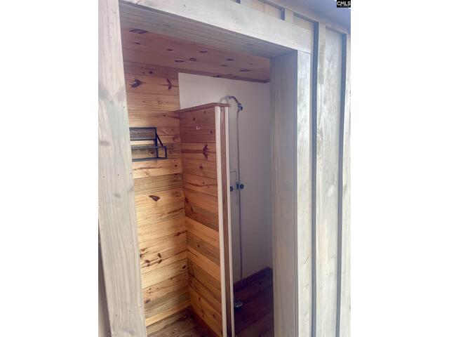 Photo of 387 Dutchman Lane