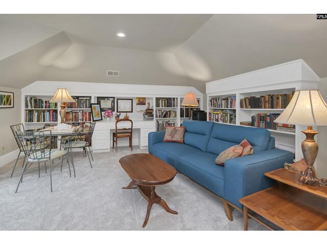 Photo of 196 Gregg Parkway