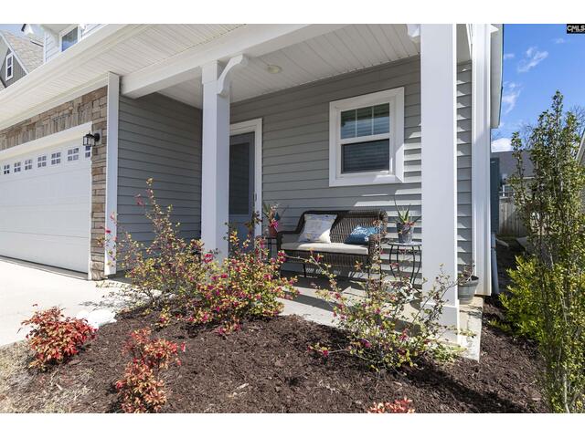 Photo of 928 Bergenfield Lane