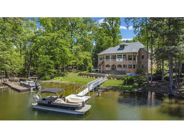 Photo of 808 Island Point Lane