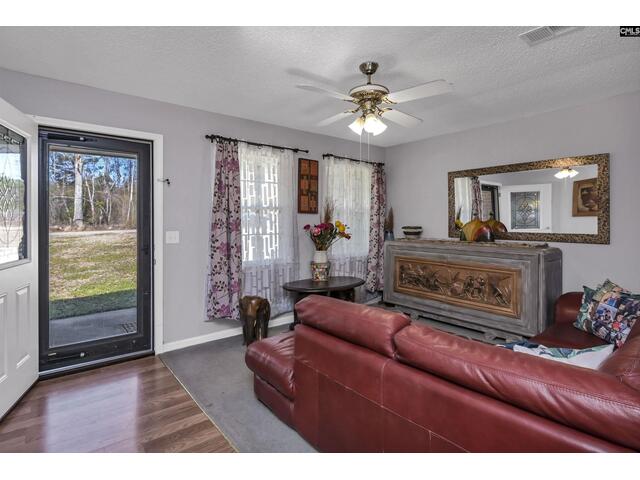 Photo of 1506 Heyward Brockington Road