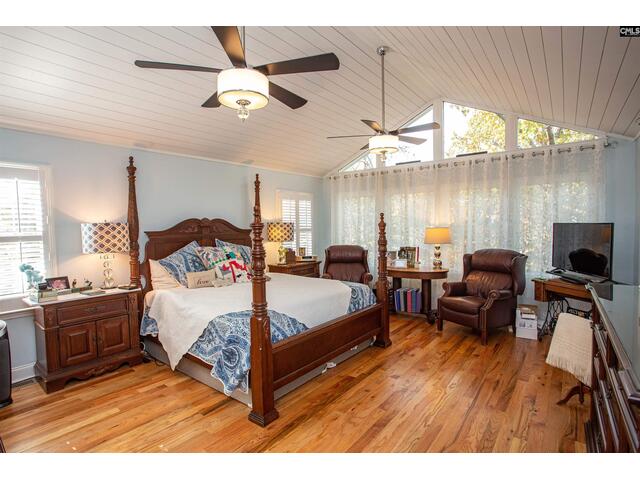 Photo of 1736 Lake Road