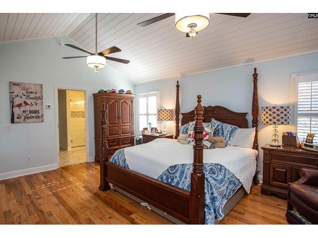 Photo of 1736 Lake Road