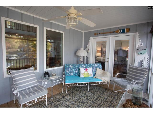 Photo of 1736 Lake Road